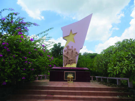 Bí ẩn tòa tháp cổ thờ Công chúa Chăm Pa