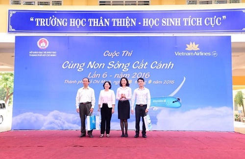 Vietnam Airlines 6 năm đồng hành “Cùng non sông cất cánh” 