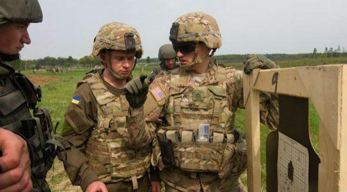 EU "phập phồng" ý tưởng quân đội chung