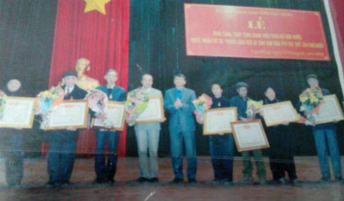 Đặc sắc nghệ thuật ca tuồng Dá Hai của người Nùng