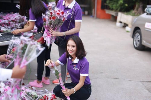888 Đóa Hồng  - Tặng Phụ nữ Vĩnh Phúc