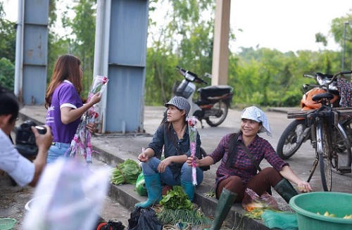 888 Đóa Hồng  - Tặng Phụ nữ Vĩnh Phúc