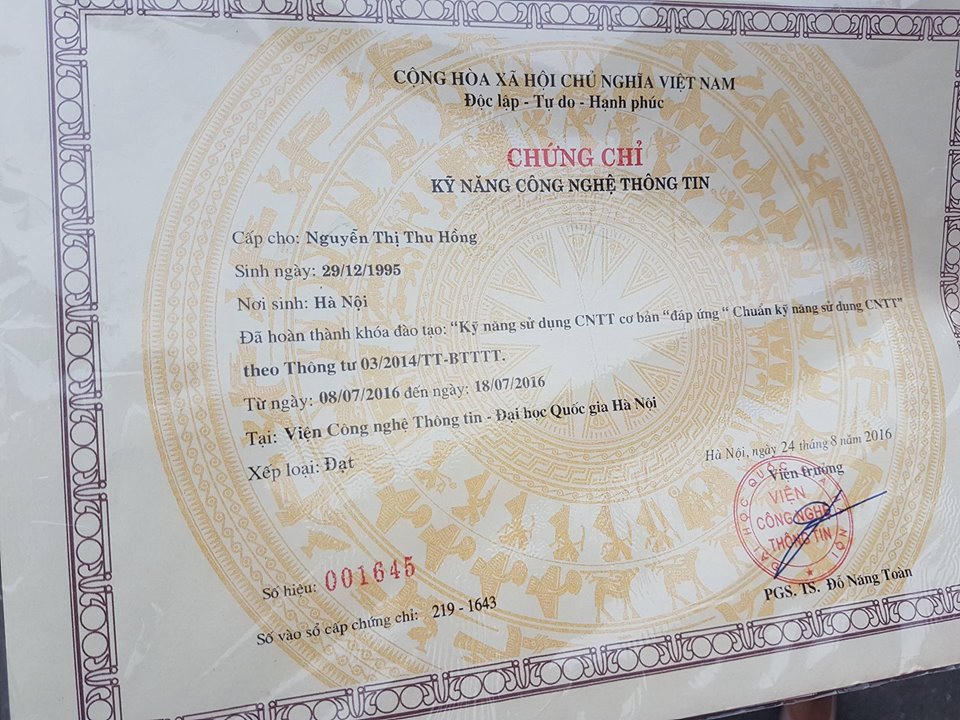 Hàng trăm giáo viên “kêu trời” cho rằng bị lừa cấp chứng chỉ tin học, tiếng Anh
