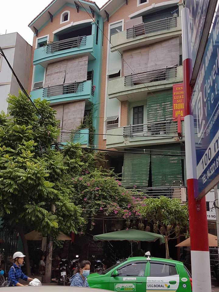 Hàng trăm giáo viên “kêu trời” cho rằng bị lừa cấp chứng chỉ tin học, tiếng Anh