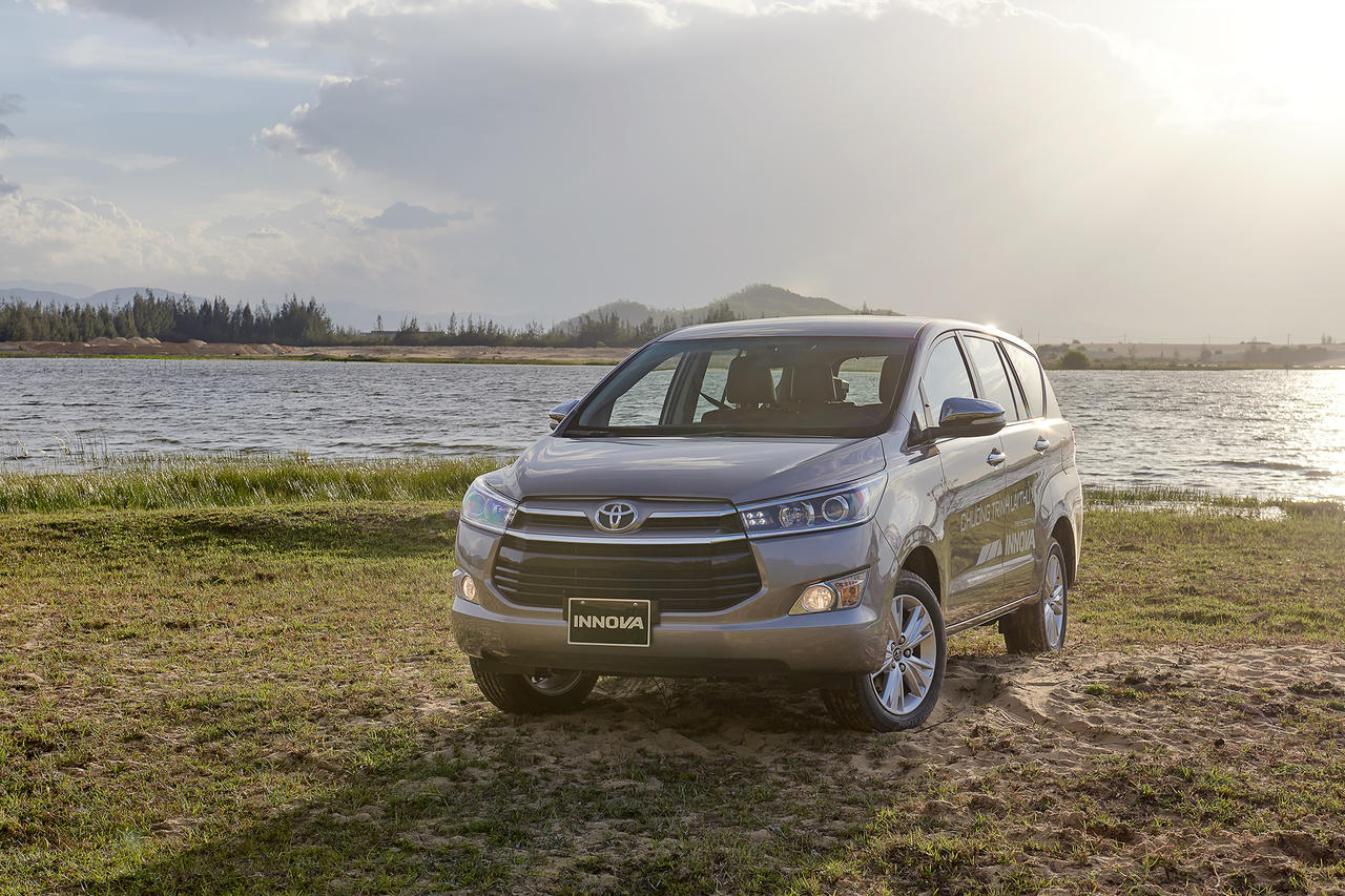 Toyota vinh dự nhận giải thưởng Công nghệ và Tiêu chuẩn An toàn xuất sắc