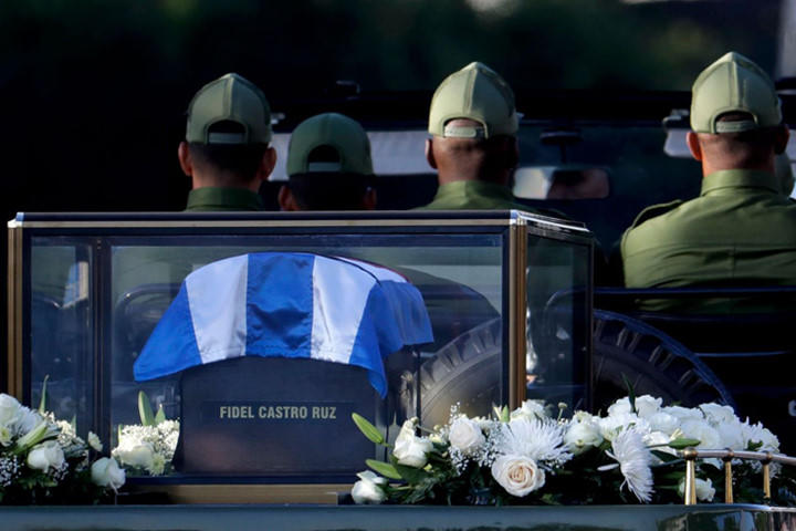 Hành trình đưa di cốt lãnh tụ Cuba Fidel Castro về nơi an nghỉ