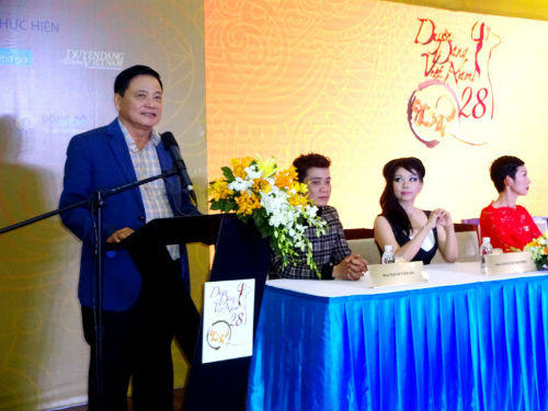 "Duyên dáng Việt Nam": Thưởng thức Thu Minh hát Bolero