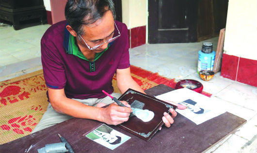 Đặc sắc làng nghề khảm trai nơi ngoại thành Hà Nội