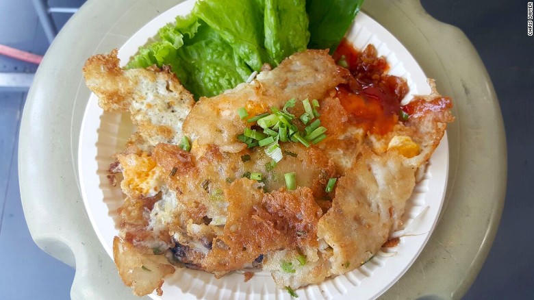 Bánh xèo Việt Nam lọt top món ăn đường phố đáng thử nhất Thế Giới