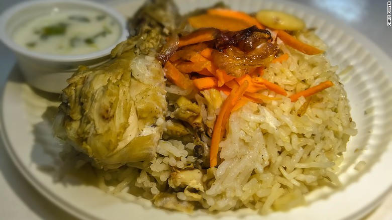 Bánh xèo Việt Nam lọt top món ăn đường phố đáng thử nhất Thế Giới