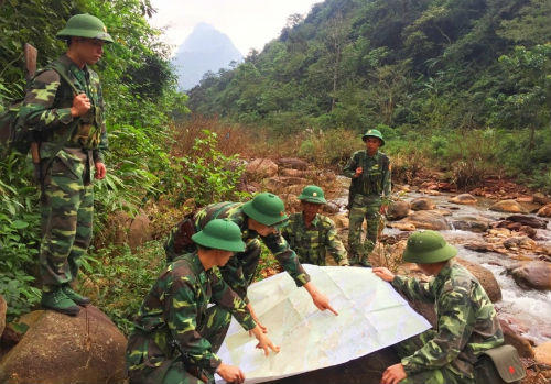 Xây dựng dải bình yên nơi biên giới Việt - Lào
