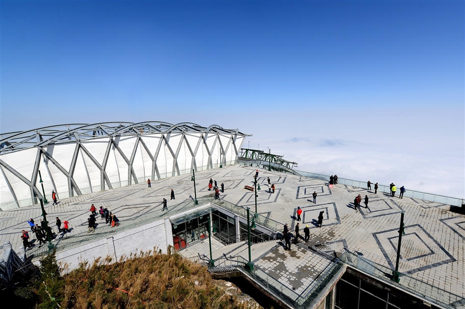 Fansipan Legend tổ chức Lễ hội khèn, hoa lần thứ nhất