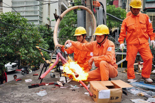 EVNHANOI hừng hực khí thế ra quân đầu xuân Đinh Dậu