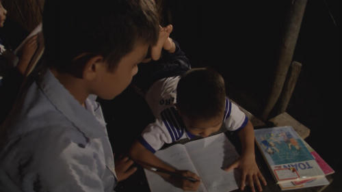 Xót thương gia cảnh nghèo khó của 4 cha con ở Sóc Trăng