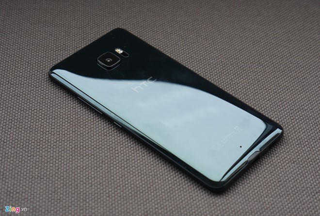 Những smartphone cao cấp ra mắt đầu năm 2017