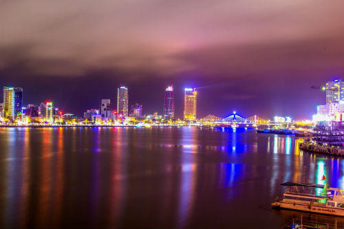 Hải Cảng Fine Dining khách sạn Novotel Danang ưu đãi 30% nhân tháng Khai trương