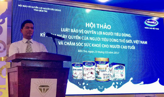 Vinamilk chăm sóc sức khỏe cho hơn 1.000 người cao tuổi