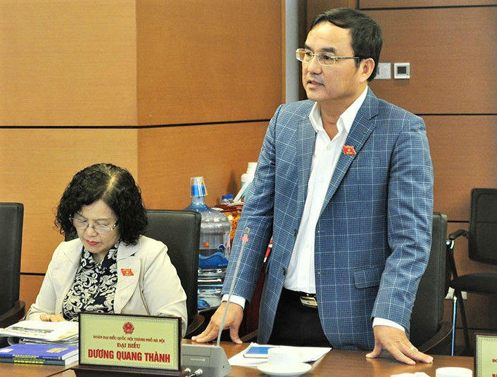 Chủ tịch EVN có “nói đi đôi với làm” trước cử tri?