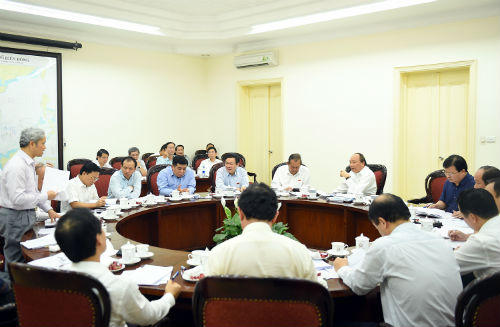 Thủ tướng họp về kịch bản tăng trưởng GDP 2017