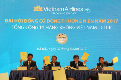Vietnam Airlines: Gần 200 triệu cổ phiếu để mua siêu tàu bay...