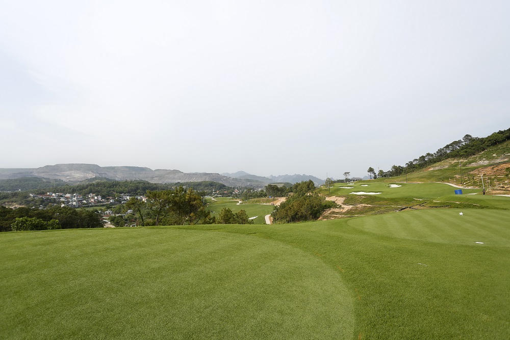 Hé lộ những hình ảnh đầu tiên của quần thể nghỉ dưỡng tuyệt đẹp bên Vịnh Hạ Long