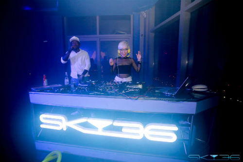 Sôi động trọn từng phút giây cùng "dạ tiệc trắng" tại SKY36 Đà Nẵng