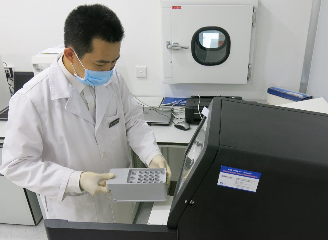 Hỗ trợ toàn bộ chi phí xét nghiệm ADN xác định danh tính liệt sỹ tại Vinmec