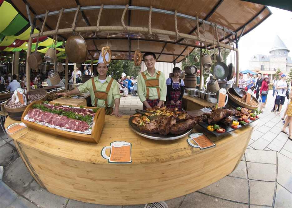 Cuồng say lễ hội bia Châu Âu tại Sun World Ba Na Hills