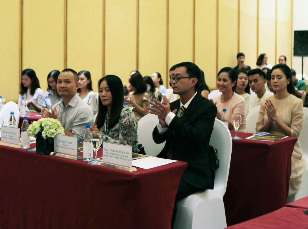 Tập đoàn Tân Hiệp Phát tiếp tục tài trợ giải VTV Awards 2017