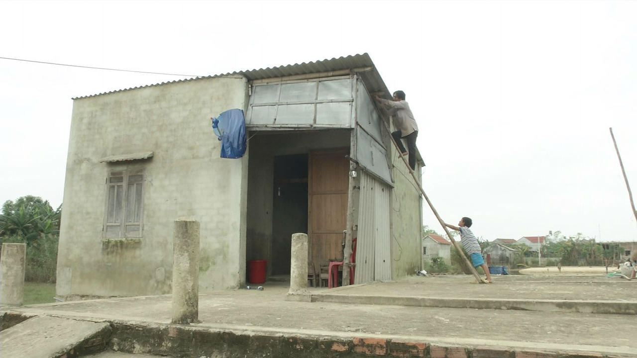 Gia cảnh người phụ nữ nghèo ở miền Trung chống chọi với căn bệnh nan y