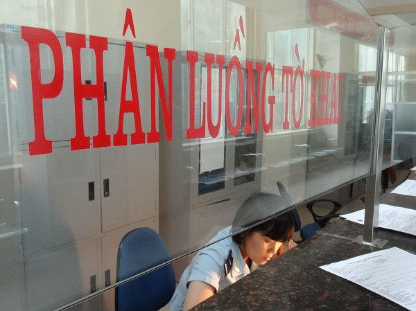 Tổng cục Hải quan khuyến cáo một số lỗi thường gặp dẫn đến tờ khai bị phân luồng Vàng, luồng Đỏ