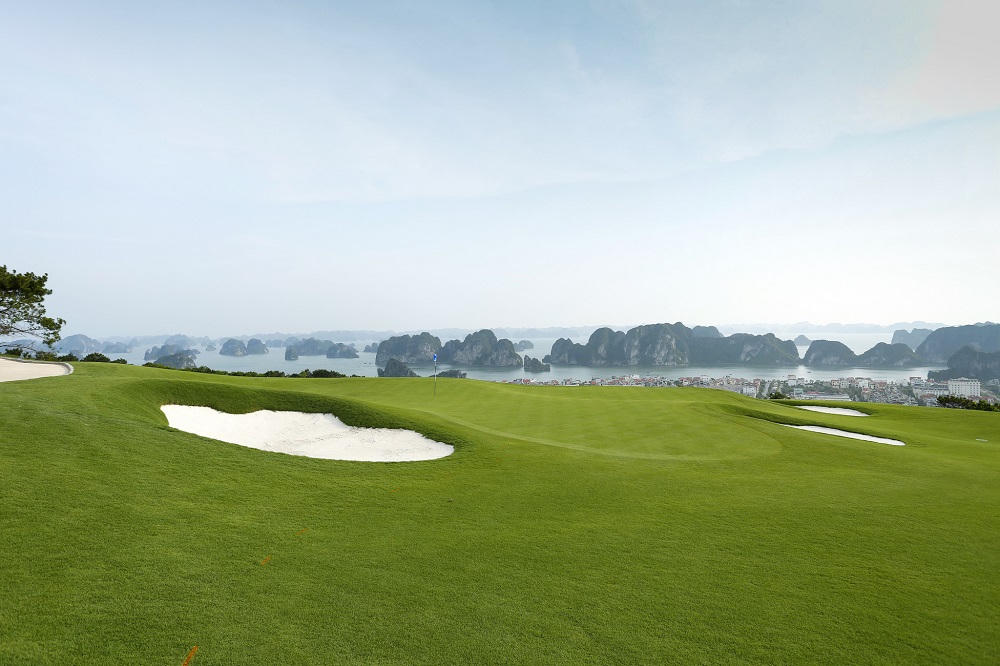 5 trải nghiệm độc đáo khiến khách quên đường về ở Vịnh Hạ Long 