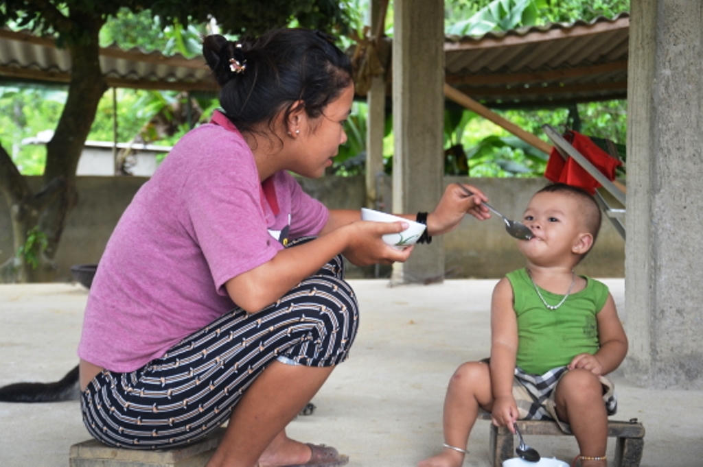 Chuyện Bộ đội Biên phòng Hà Tĩnh mai mối cho người Chứt