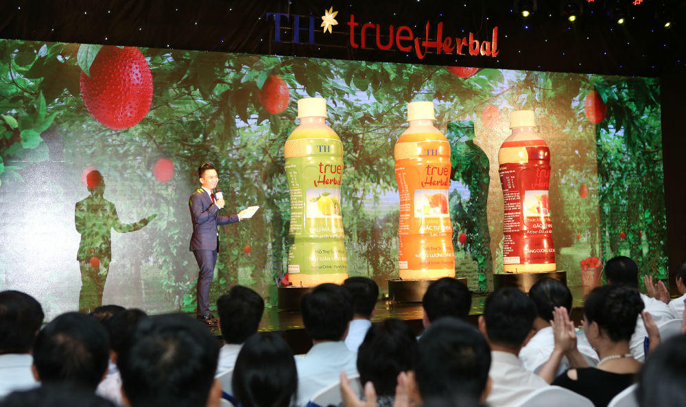 Bà Thái Hương và những nỗ lực không mệt mỏi vì sức khỏe người tiêu dùng 