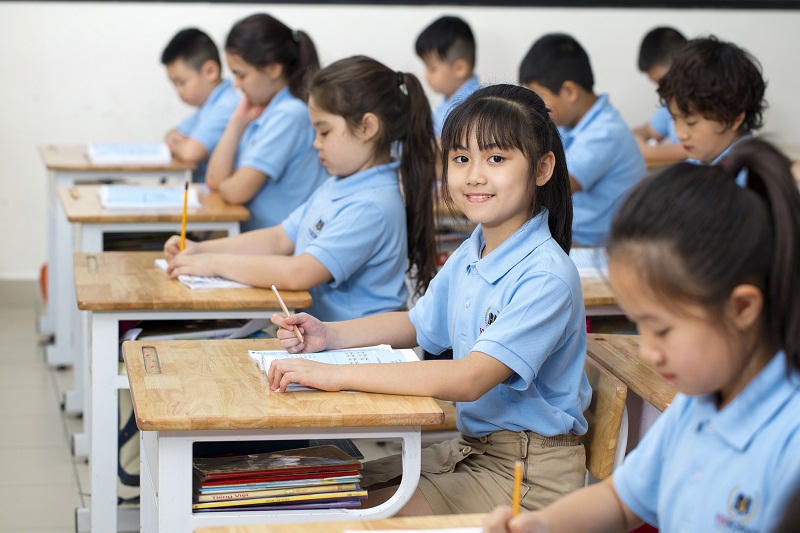 Ngắm ngôi trường đầu tiên của VinSchool tại TP.HCM trong ngày khai giảng