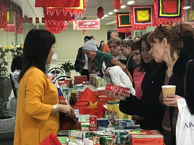 Rực rỡ Festival thức ăn đường phố Việt tại Nga