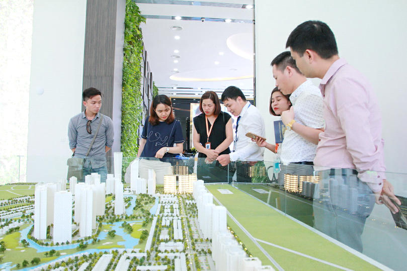 Say đắm cùng “Dạ tiệc mùa thu” tại khu vườn Sunshine City