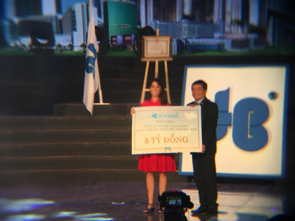 Hơn 126 tỷ đồng gây “Quỹ từ thiện Hòa Bình”