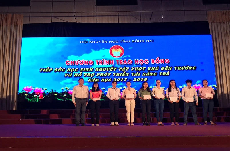 Vedan Việt Nam đồng hành cùng học sinh khuyết tật và Hỗ trợ phát triển tài năng trẻ