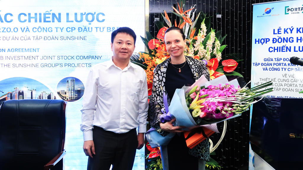 Nâng cao chất lượng công trình, Sunshine Group “bắt tay” với Tập đoàn cửa hàng đầu châu Âu 