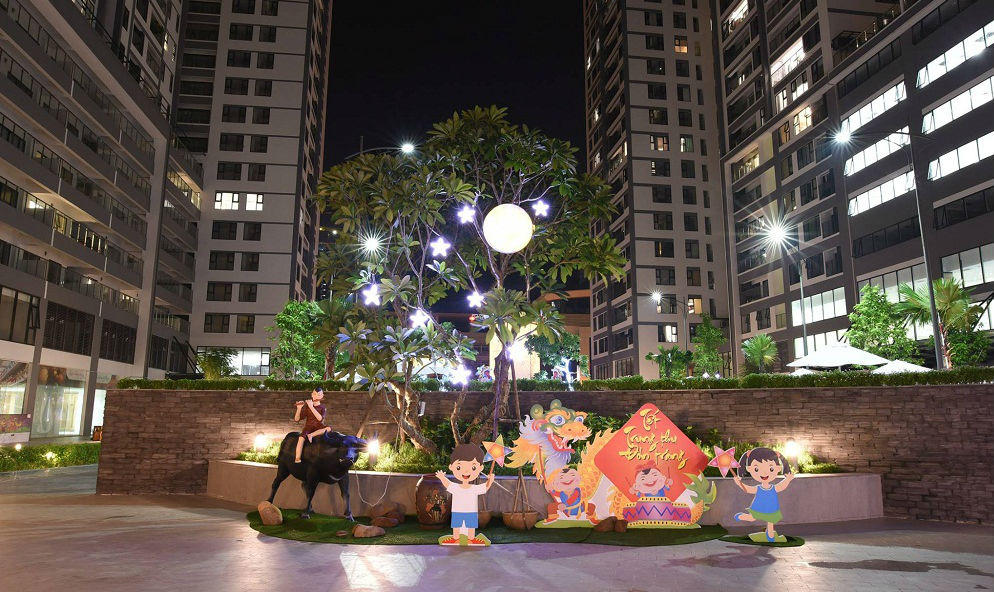 Nhiều ông lớn’ bất động sản ‘đổ tiền tỷ’ tổ chức trung thu cho cư dân