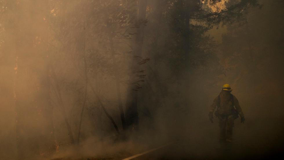 California (Mỹ): Những chiến binh chống giặc lửa trong trận cháy rừng lịch sử