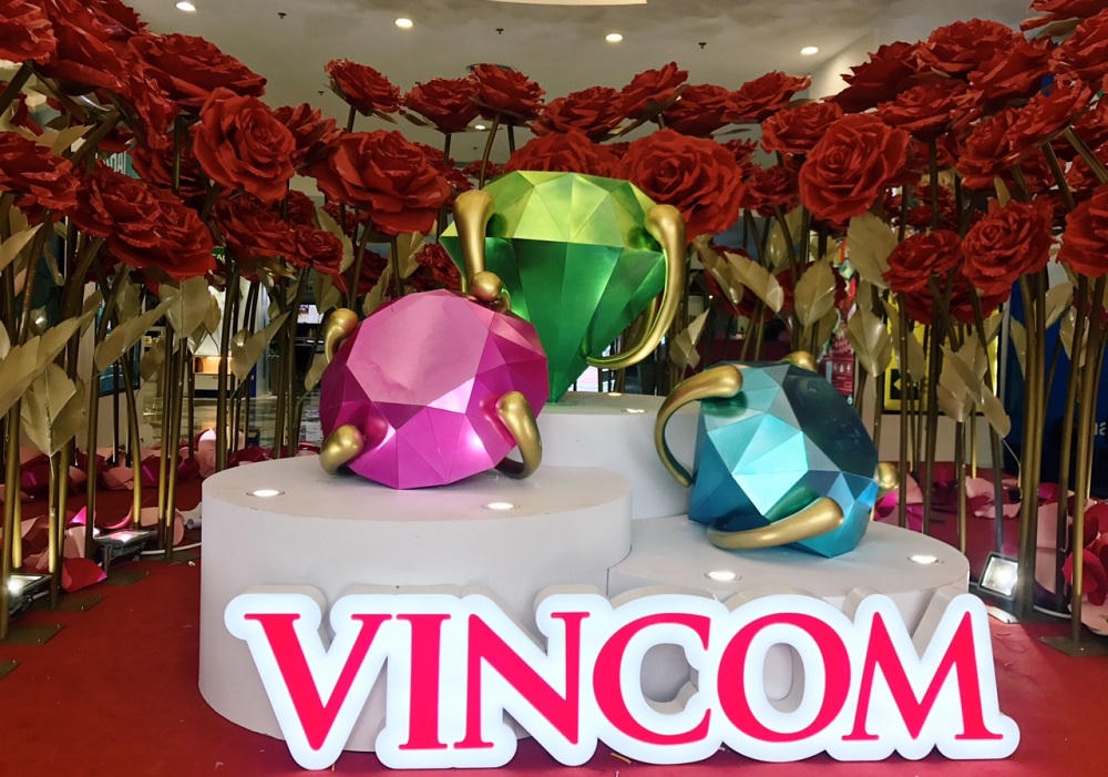 Vincom tôn vinh phụ nữ Việt với kim cương & hoa hồng
