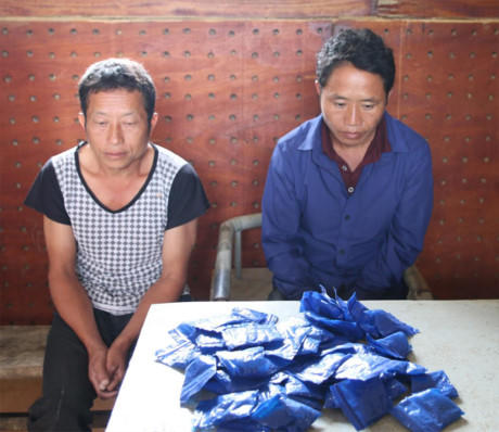 Ma túy giấu trong thân xe máy