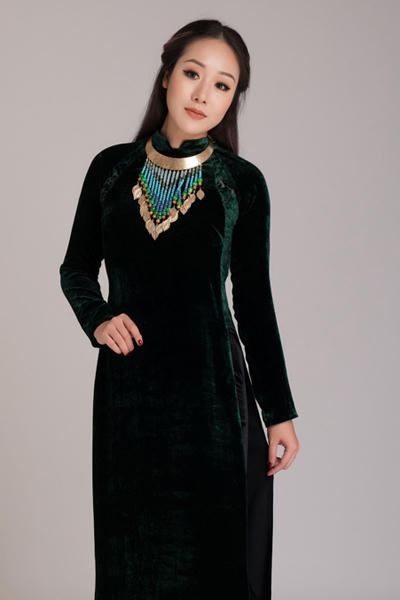 Ngô Phương Lan: 'Dẫn chương trình tại APEC là thử thách với tôi'