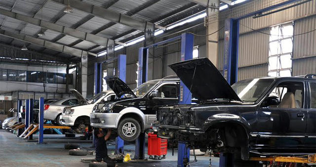 “Phép thử mới” cho đại gia ôtô ngoại: Ra đi hay ở lại?