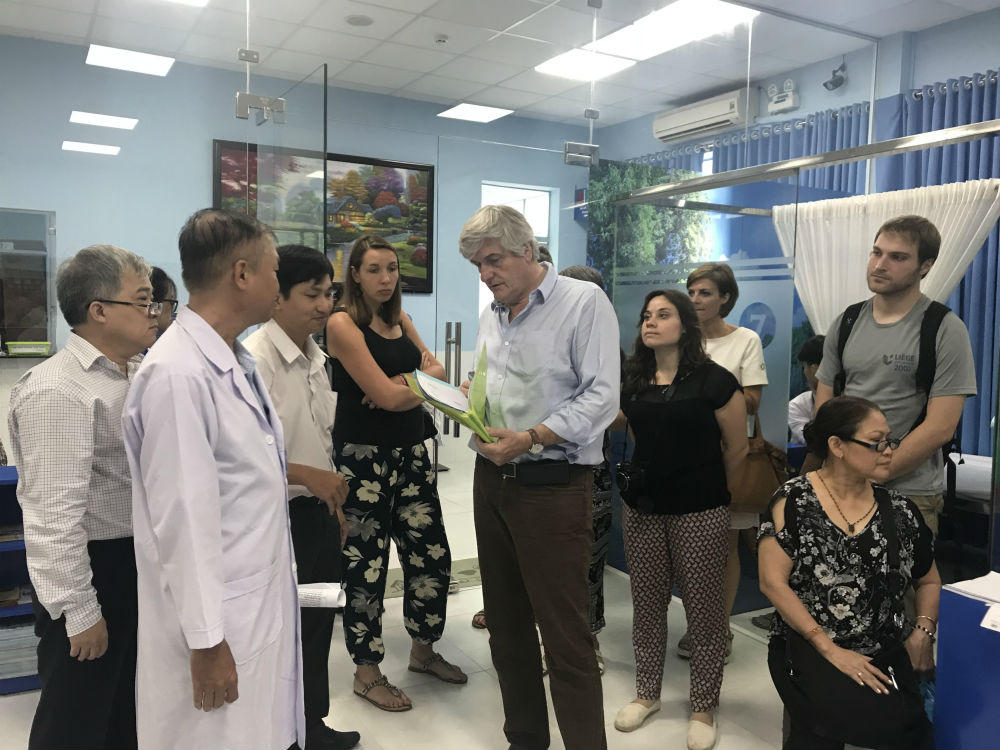 Đoàn bác sỹ gia đình - Vương Quốc Bỉ thăm mô hình BSGĐ tại Bệnh viện Quận 10