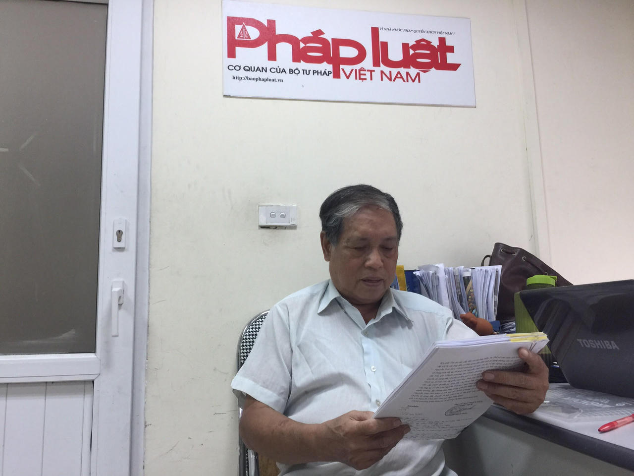 Vụ kiện đòi nhà 136 Nguyễn Thái Học: Đi vắng hơn 1 năm, về thấy mất nhà?