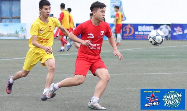 Những loạt sút luân lưu nghẹt thở ở tứ kết Giải bóng đá học sinh THPT Hà Nội - Cup Number 1 Active.