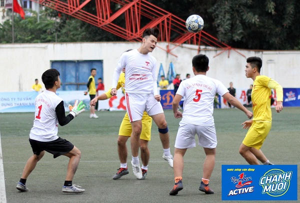 Những loạt sút luân lưu nghẹt thở ở tứ kết Giải bóng đá học sinh THPT Hà Nội - Cup Number 1 Active.